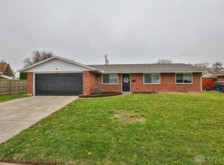 7607 Stonecrest Dr, Dayton, OH 45424