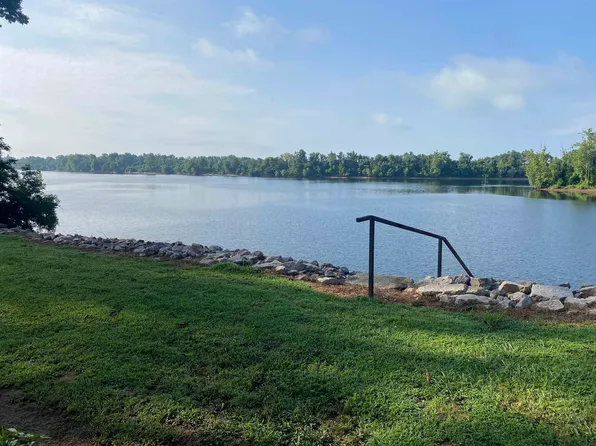 11 Catfish Ln Lot 11, Crump, TN 38327