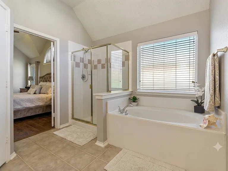 7211 Waterlily Ln — Photo 10