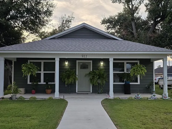 911 Oak Ave, Panama City, FL 32401