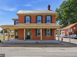 222 Mount Joy St, Mount Joy, PA 17552