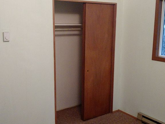 5th image of 125 SW McKenzie St #4