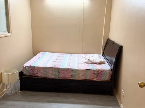 63-33 98th Place image 5 of 6