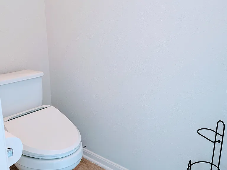 Master Bath comes with built in multi-function bidet