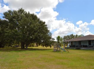 692 Cashscreek Rd, Palacios, TX 77465