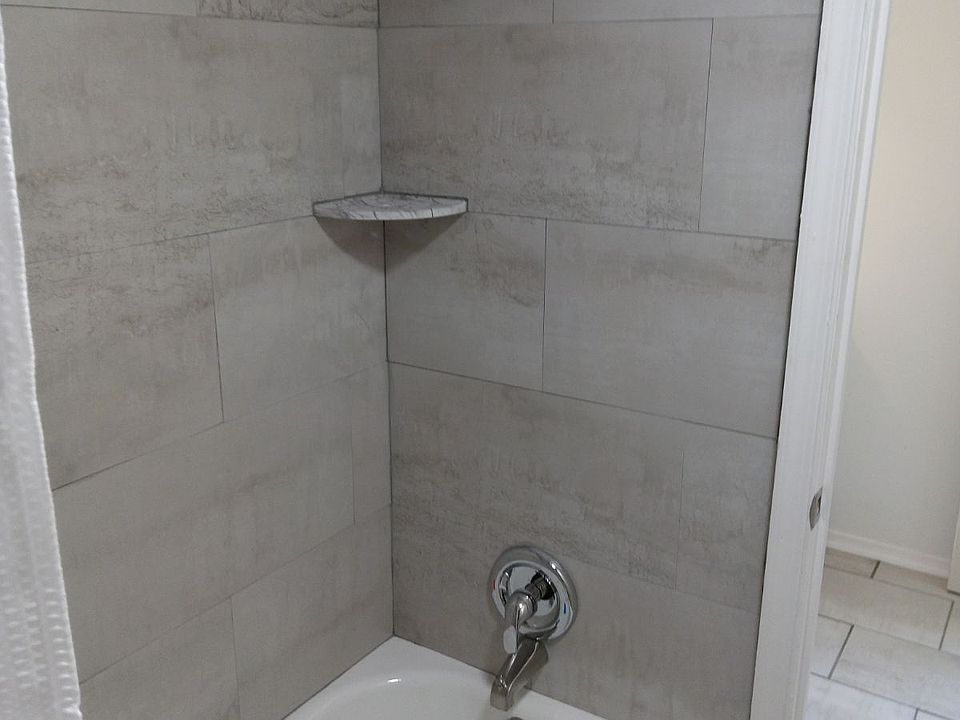 Brand new Tub/Shower