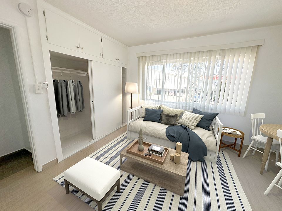 2nd image of 3333 Mentone Ave APT 16A