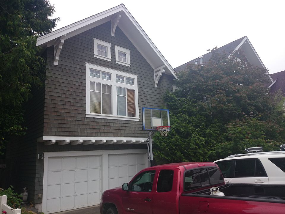 2nd image of 1930 47th Ave SW