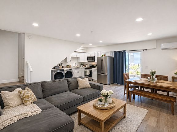 2nd image of 5418-5420 Baja Dr #2