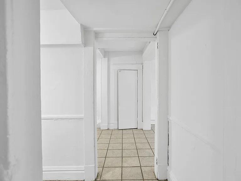 The Richmond — Photo 15