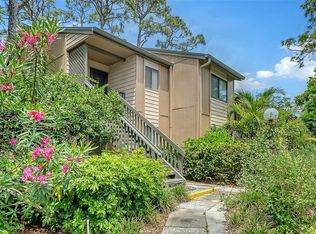 1720 Glenhouse Dr #326, Sarasota, FL 34231
