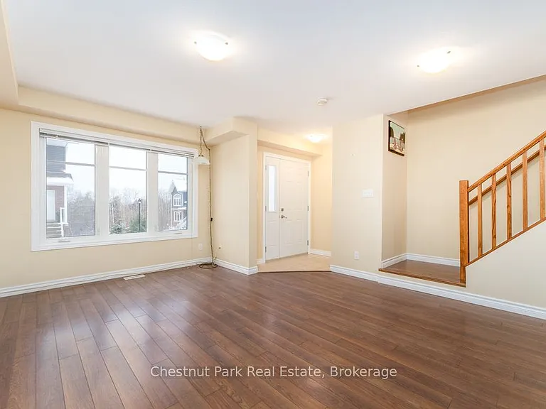 37 Silver St #16 — Photo 3