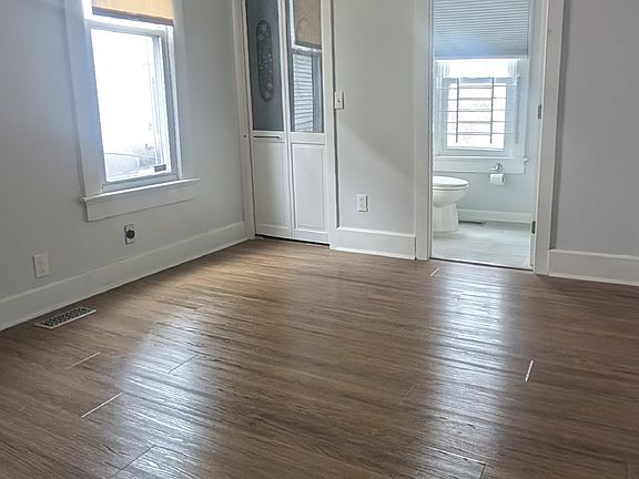 2nd image of 634 Bennighof Ave
