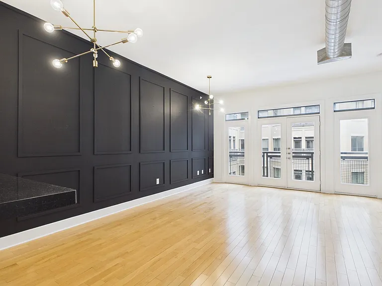 1901 Post Oak Blvd #OAK-2402 — Photo 10