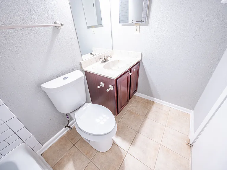 6900 Roswell Rd #1-L4 — Photo 6