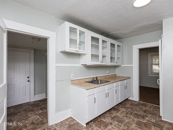 3rd image of 1488 W 5TH Street