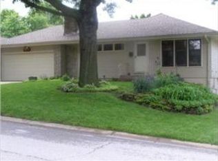 16109 E 38th St S, Independence, MO 64055