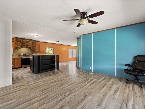 5th image of 238 Hunter Ln