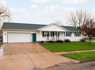 1001 Western Ave, Holmen, WI 54636