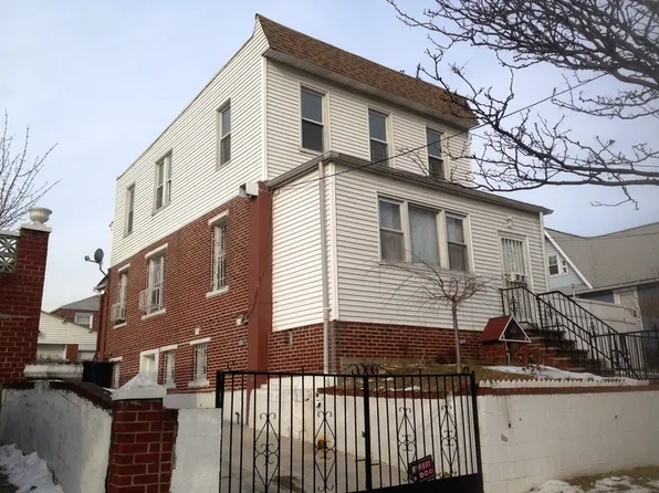 2434 82nd St, Flushing, NY 11370