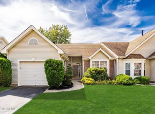 168 Sylvan Lake Blvd, Bayville, NJ 08721