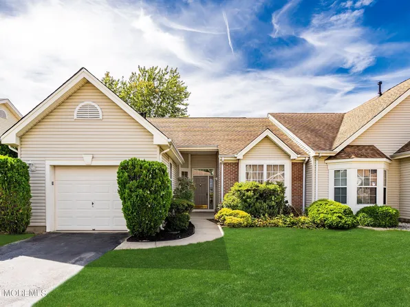 168 Sylvan Lake Boulevard, Bayville, NJ 08721