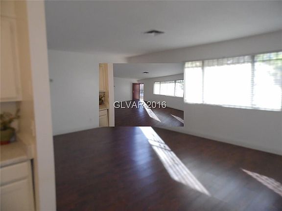 3rd image of 3979 Torsby Pl