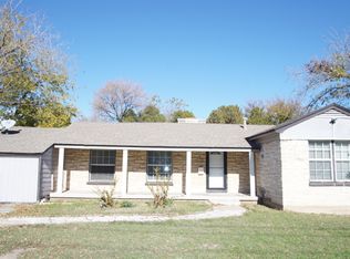 721 E Pioneer Dr, Irving, TX 75061