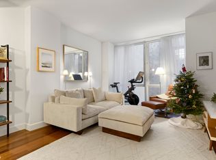 130 W 20th St APT 3D, New York, NY 10011