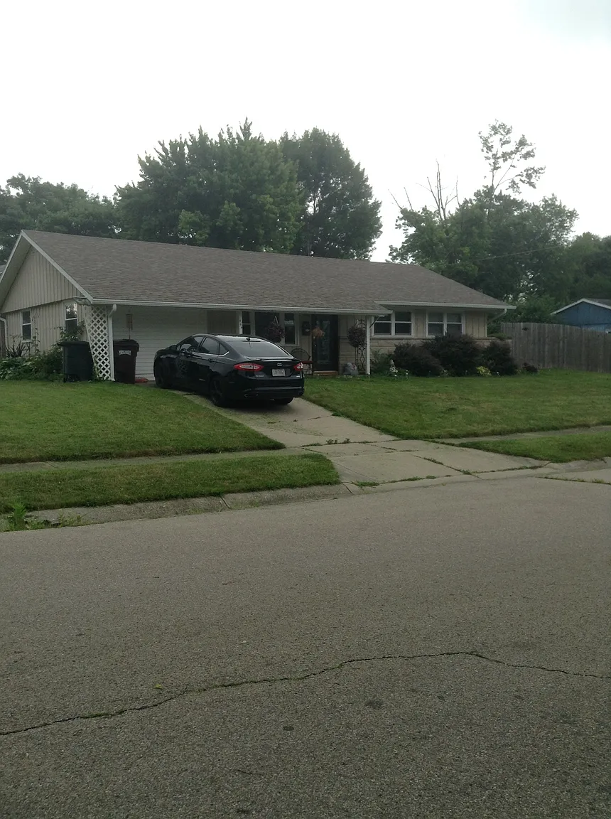 464 Kristine Ln photo 1