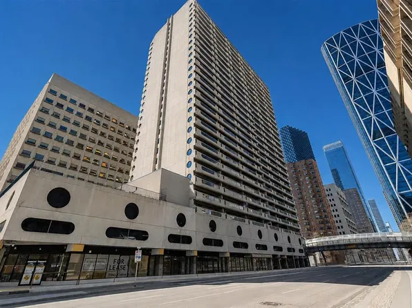 221 N 6th Ave SE #2712, Calgary, AB T2G 4Z9