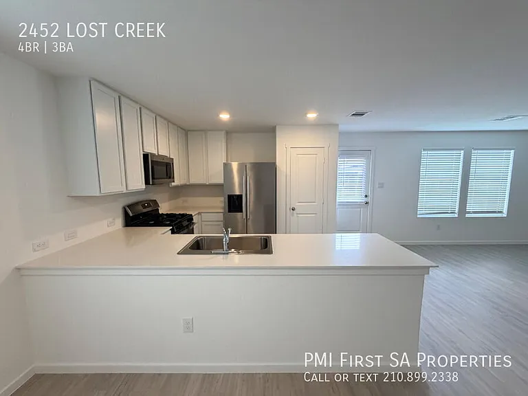 2452 Lost Creek Rd — Photo 6