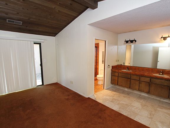 2nd image of 1940 E Woodsville Ct