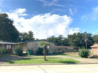 5800 Lafreniere St, Metairie, LA 70003