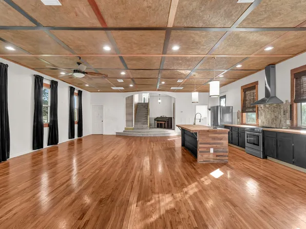 405 S Bowie Dr, Weatherford, TX 76086