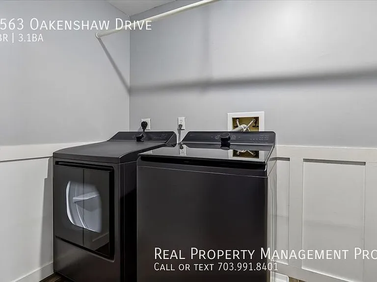 9563 Oakenshaw Dr — Photo 33