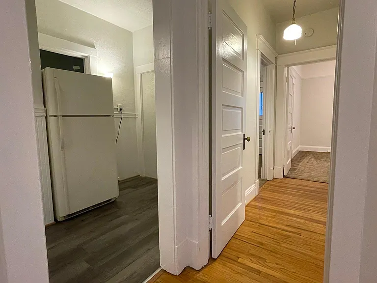 1516 SE Alder St — Photo 12