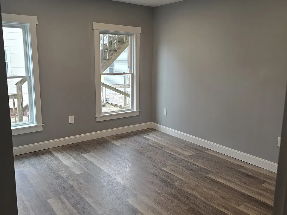bedroom #1