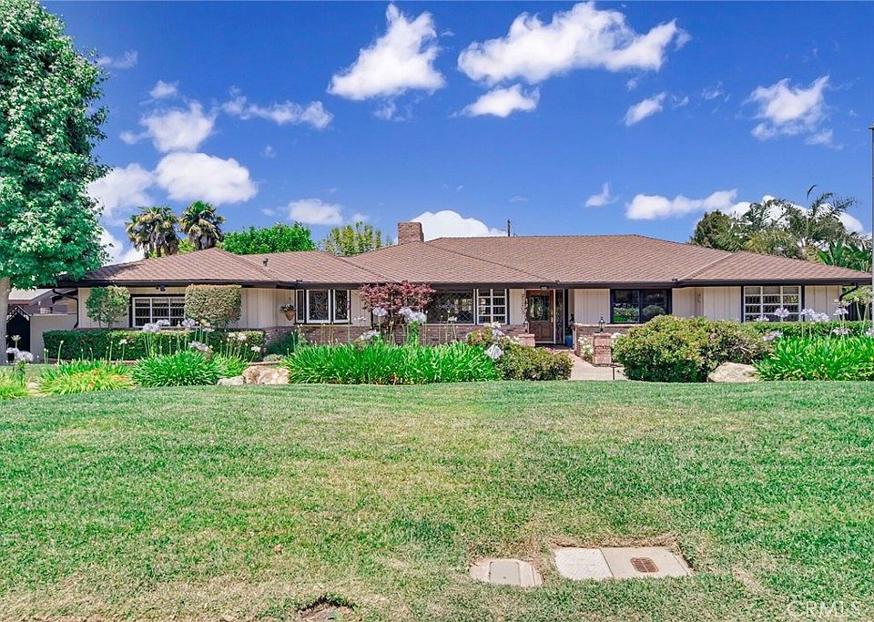 1st image of 21205 E Cloverland Dr