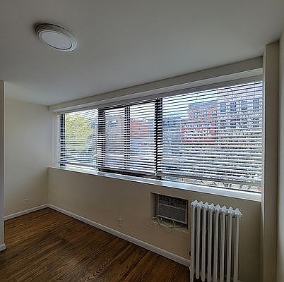4th image of 155 E 116th St APT 2F
