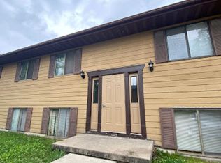 332 Friendship St APT 2, Iowa City, IA 52245