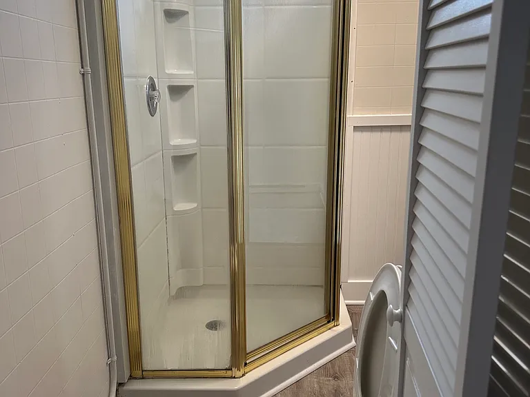 14 W Lancaster Ave #8J — Photo 3