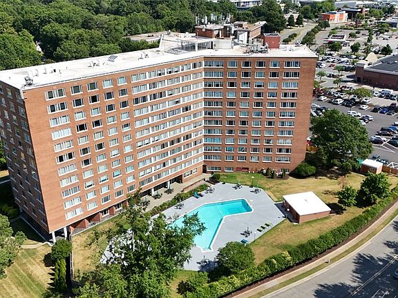 2nd image of 5100 Monument Ave Unit 1218