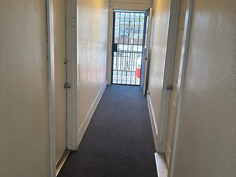 435 W Main St #4 — Photo 14