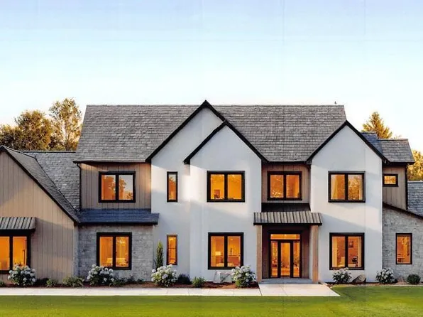 4608 Royal Oaks Cir SW, Rochester, MN 55902