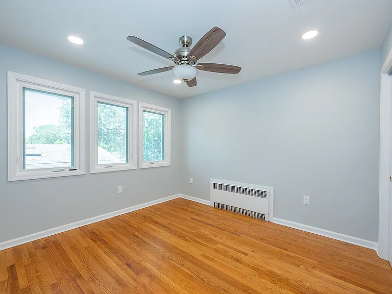 47 Pleasant Ave — Photo 21