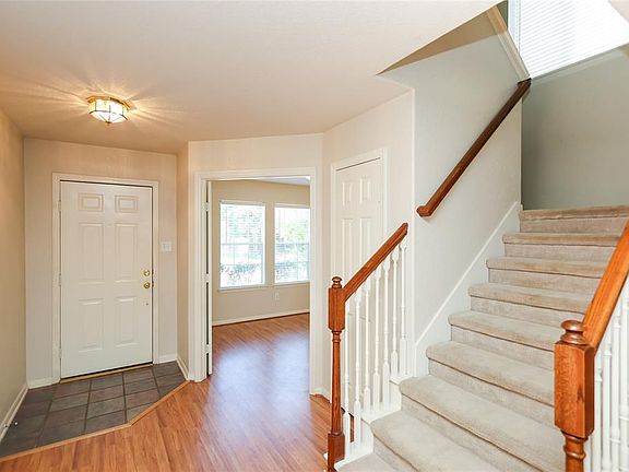 5th image of 46 E Misty Dawn Dr