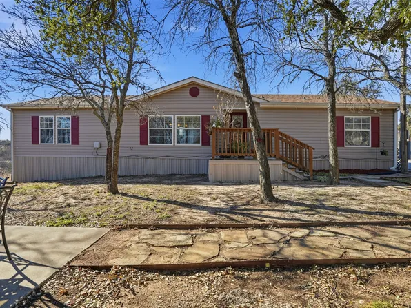 224 Cactus Ridge Ct, Springtown, TX 76082