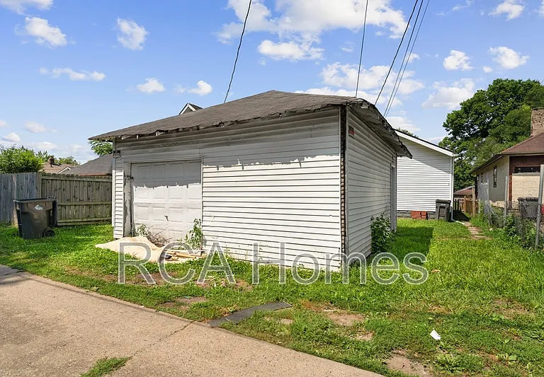 1509 S Randolph St — Photo 10