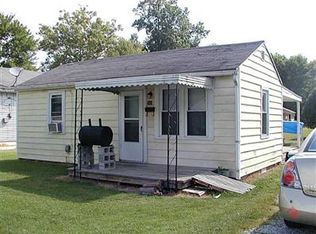 240 Sunnyside Dr, North Vernon, IN